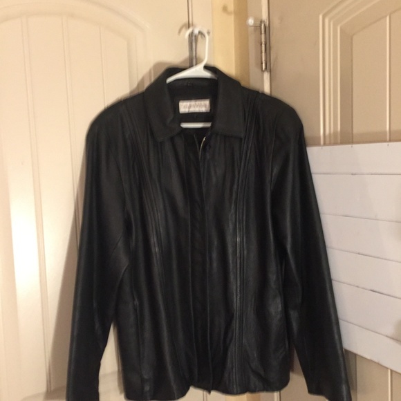 Women's Black Leather Jacket - Jones New York - Picture 2 of 3